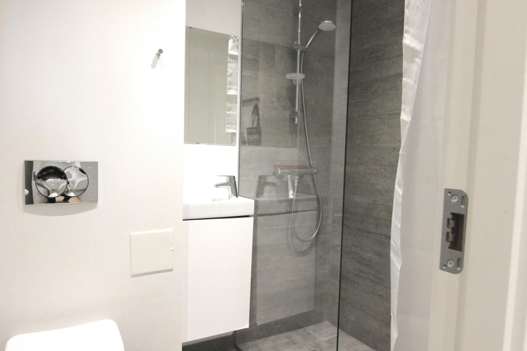 Room 4, Wonderful 2-bed w Balcony, Frederiksberg