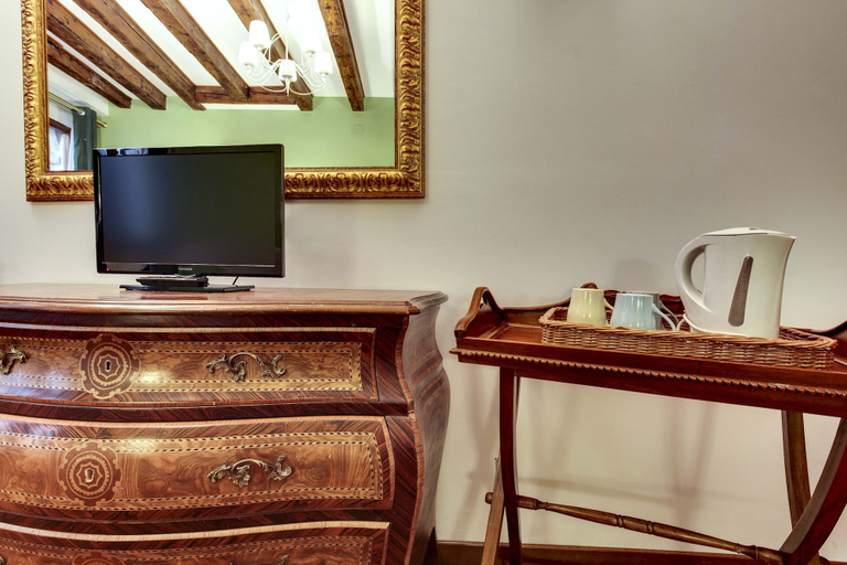 Room 3, Byron San Marco by Wonderful Italy, Venezia
