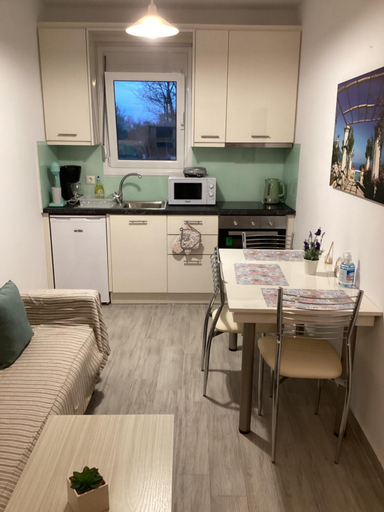 Kitchen 5, Zoi Studios, Epirus