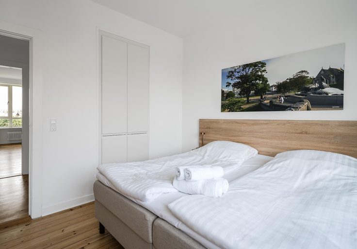 Room 4, Fantastic 2-bed w Balcony in Charlottenlund, Gentofte