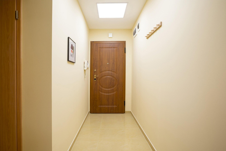 Room 4, Bright 1bdr Apartment in Top Center, Stolichna