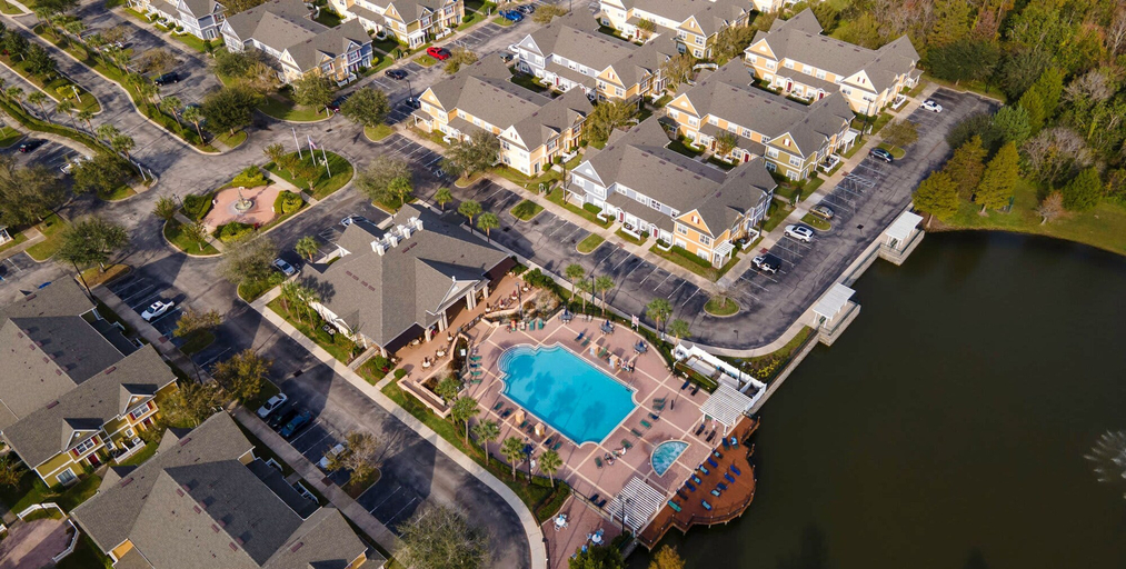 Room 4, Entire House in Resort Just Minutes From Disney, Osceola