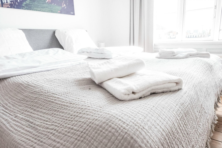 Room 3, Beautiful 2-bed w Large Balcony, Copenhagen