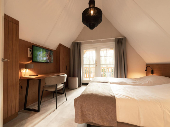 Room 5, Luxe Villa met Wellness en Domotica, Soest