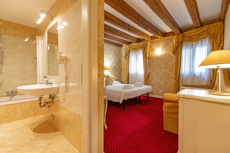Room 3, Ca di Malta Room 3 by Wonderful Italy, Venezia