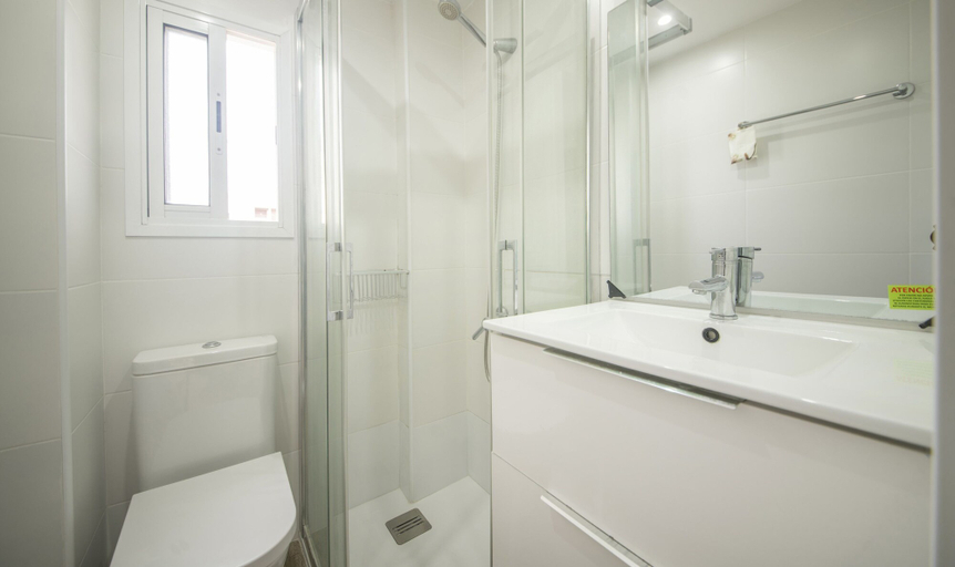 Room 3, R156 - Apartamento Ganna, Tarragona