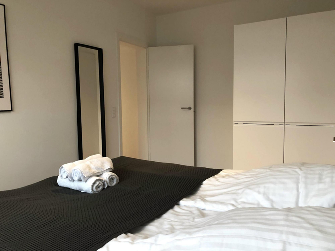 Room 4, Lovely 2-bed in Frederiksberg w Balcony - 177, Frederiksberg