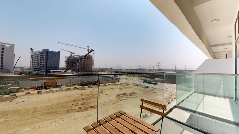 Room 5, Al Meydan - Azizi Riviera 48 - 312, Dubai