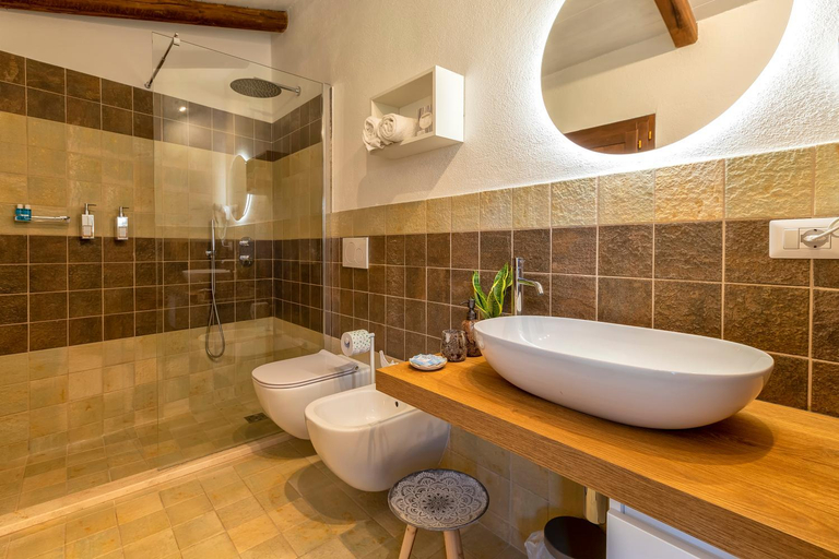 Bathroom 3, PedrAmare Suite, Sassari