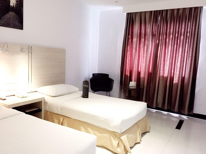 Bedroom 6