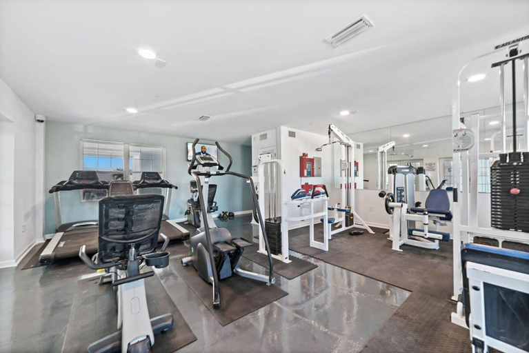 Room 5, Grand Caribbean Pool Gym Beach View, Baldwin