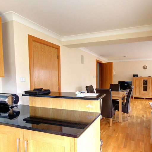 Room 3, No 1 The Links Apartment Brora, Highland