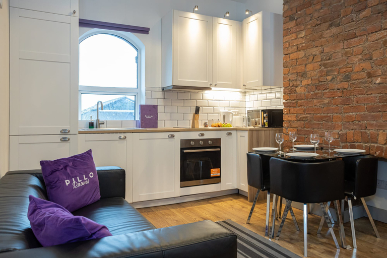 Others 4, Modern Duplex Close to City Centre Old Trafford, Manchester