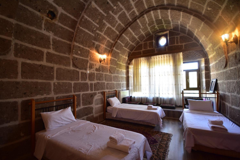 Bedroom 2, Kapadokya Ihlara Gunalp Konagı, Güzelyurt