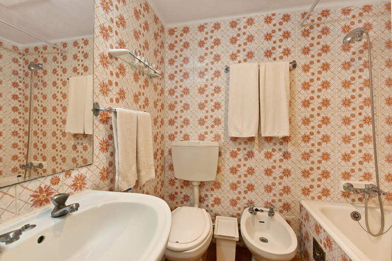 Bathroom 4, Cheerfulway Minichoro Apartamentos, Albufeira