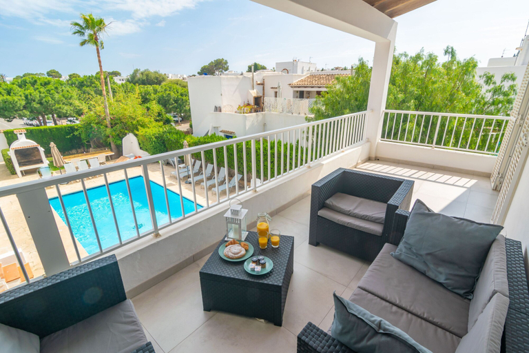Room 2, Ona 2 in Cala d Or With 2 Bedrooms and 1 Bathrooms, Baleares