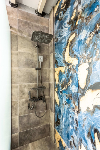 Room 5, Ventiri Lofts - Kalamata Luxury Penthouses, Peloponnese