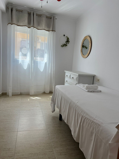 Room 2, Geranium in Javea X bia, Alicante