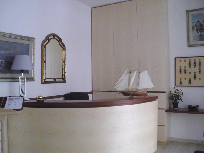 Public Area 2, Hotel Caribe, Lucca