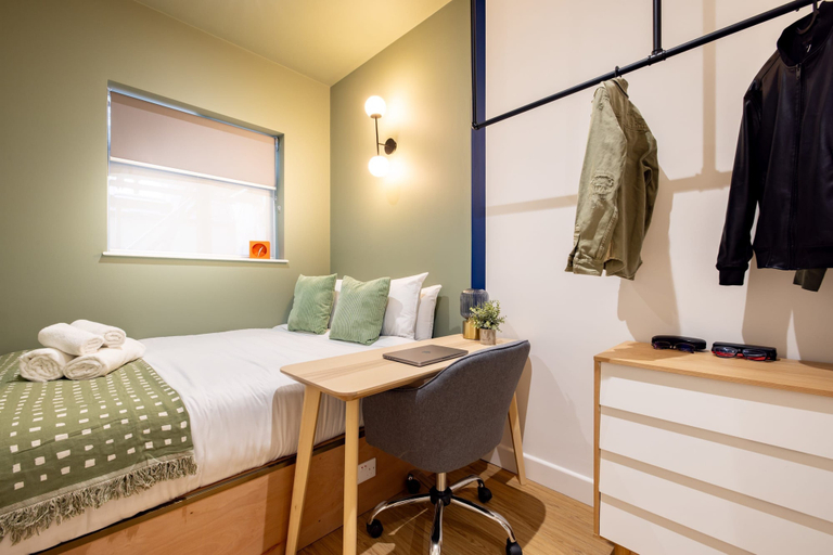 Others 4, Pristine Apartment - Minutes From Angel Tube St, London