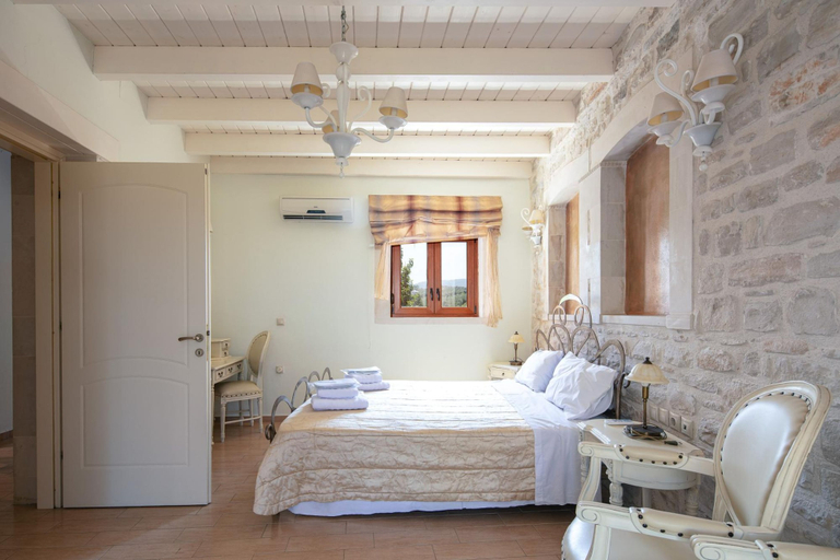 Bedroom 5, Villa Katerina Dio in Asteri, Crete