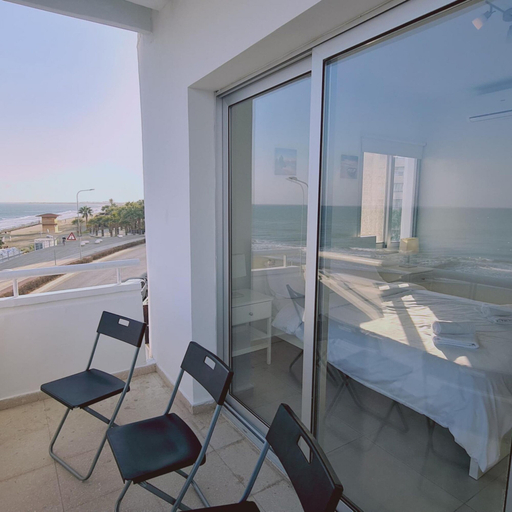 Room 3, 68 LCA - Stay Beach Wave Apartment, Larnaca