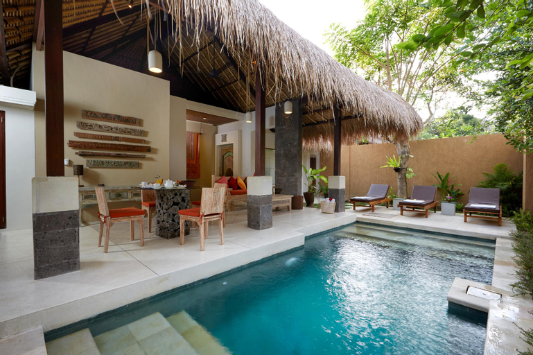 Swimming Pool 1