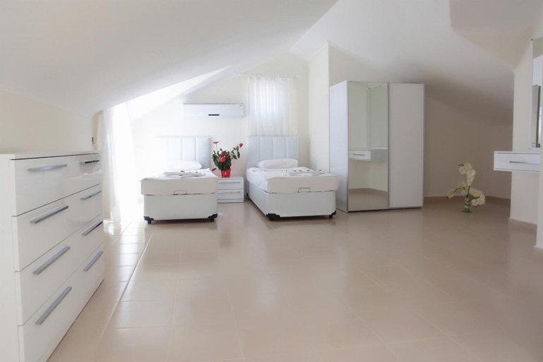 Room 4, Golden Heights 5 in Oludeniz, Fethiye