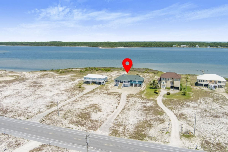 Room 5, Lagoon Time Beach Home- Elevator Beach Access, Baldwin
