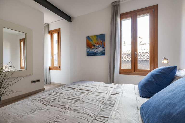 Room 4, Arsenale Canal View 1 by Wonderful Italy, Venezia