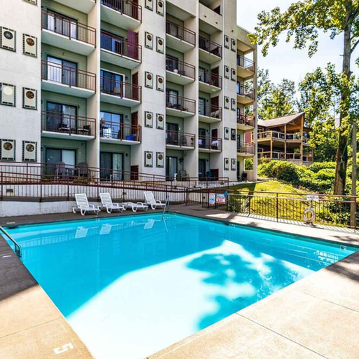 Room 3, Fantastic Condo Pool Fireplace, Sevier
