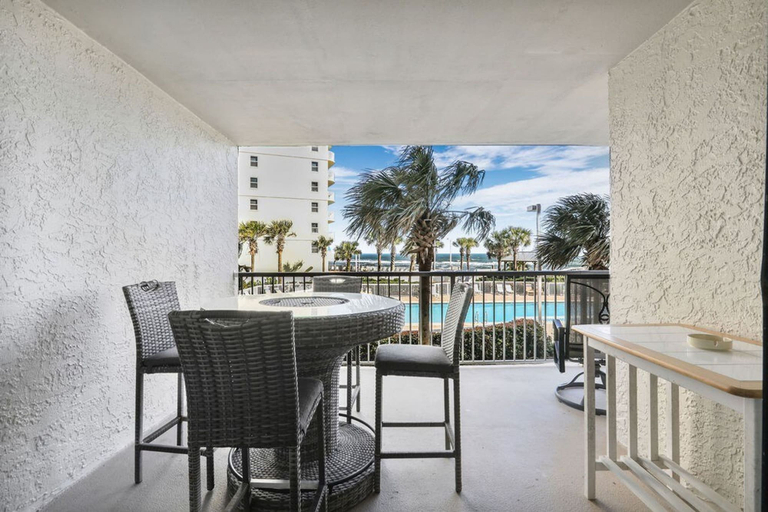 Room 5, Ssbrc 4210- Direct Beachfront Stunning Views, Baldwin