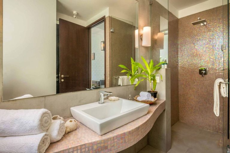 Bathroom 3, El Arbol by Hireavilla-2br w Rooftop Pool in Nerul, North Goa