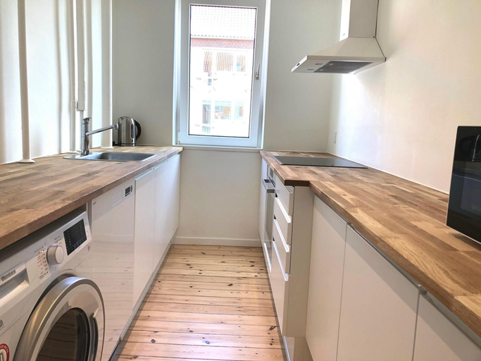 Room 4, Great Refurbished 2-bed in Amager Island, Copenhagen