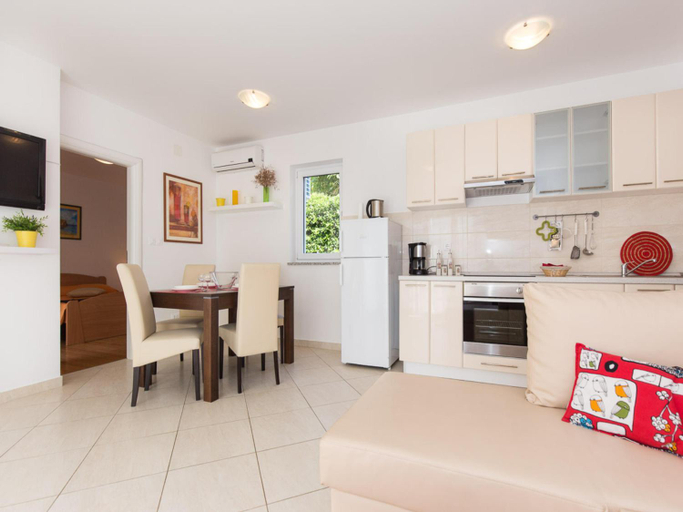 Facilities 3, Apartments Josip, Dobrinj