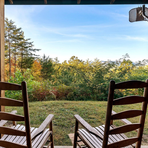 Room 4, Views I Firepit I Pool Table I Hot Tub I Sleeps 4, Sevier