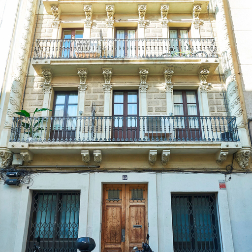 Room 3, Charming Modern Apt in Trendy Gracia 5PP by Myrentalhost, Barcelona