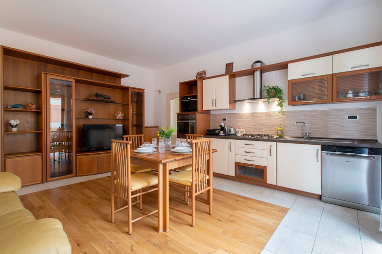 Room 2, Sardinia Re - 4 Mori Apartment, Sassari