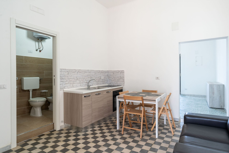Room 3, The Sea Outside Apartment 02 by Wonderful Italy, Bari