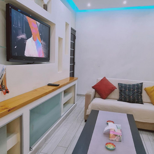 Room 2, 24 LCA - Garden Flat, Larnaca