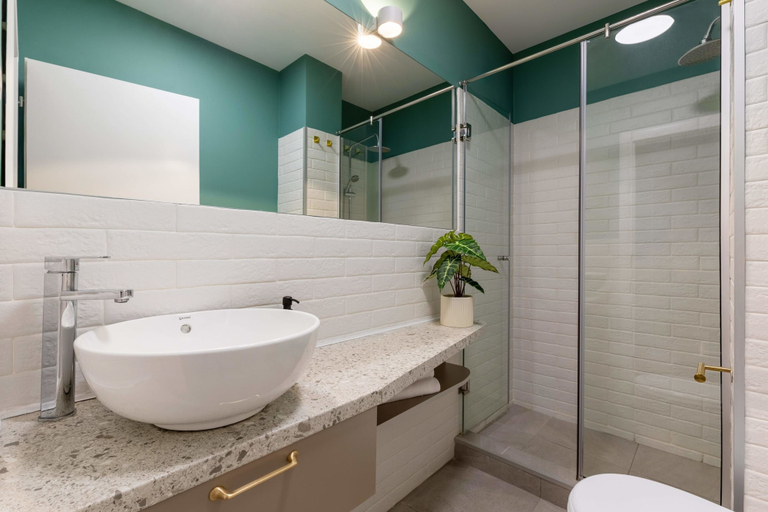 Bathroom 5, Lucky Cranes by Holt, Municipiul Bucuresti