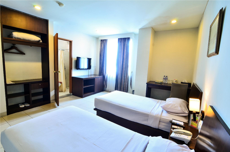Bedroom 6