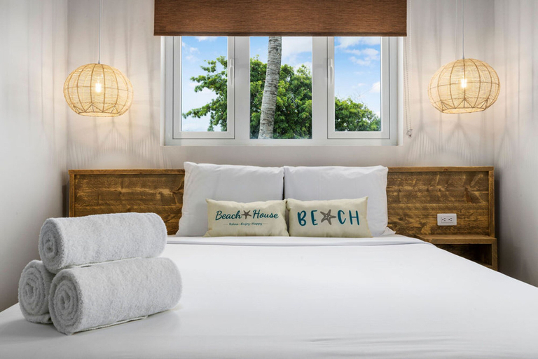 Bedroom 4, Secluded Beachfront Gem Pool Patio View BBQ