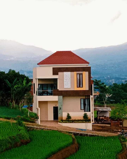 Exterior 17