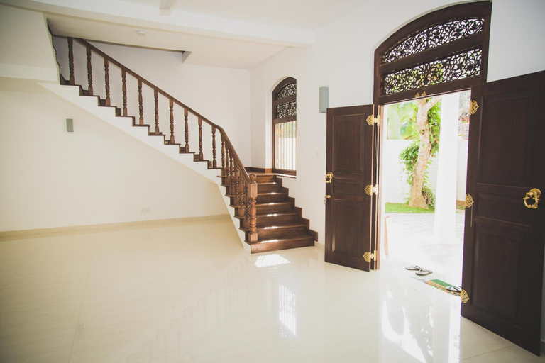 Public Area 2, Villa Frangipani, Galle Four Gravets