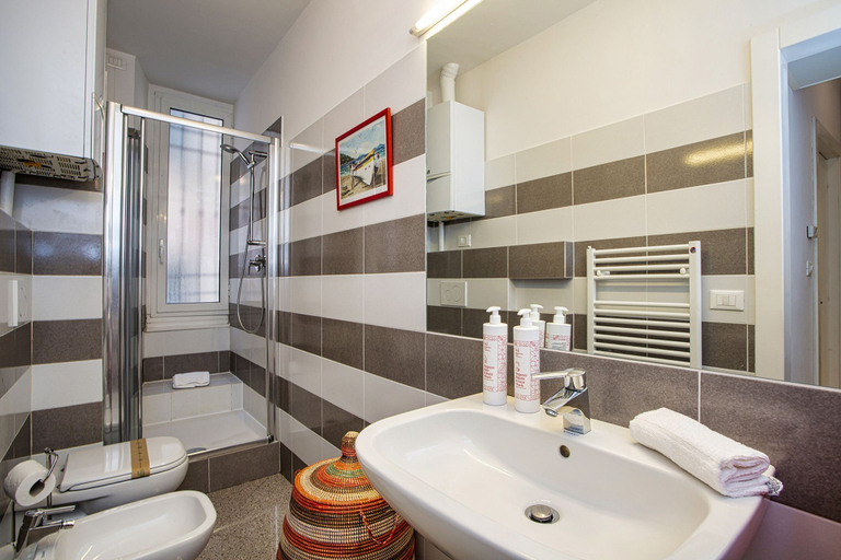 Room 3, Colour and Comfort in the City Centre, Genova