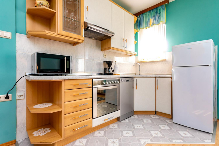Others 4, Apartments Dinka Vantacici, Malinska-Dubašnica