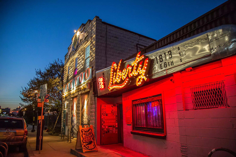 Exterior & Views, Prime Soco Cozy Studio w Laundrywifi 7 Min to DT, Travis
