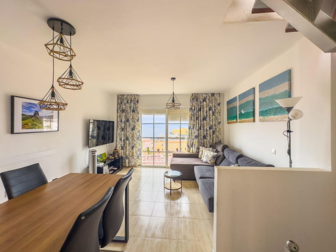 Living area 2, Ocean Front Teneriffa 2 Bedroom Duplex, Santa Cruz de Tenerife