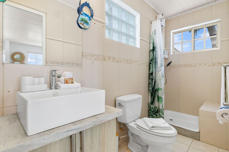 Bathroom 4, Charming Cunucu Home Pvt Pool Outdoor Kitchen